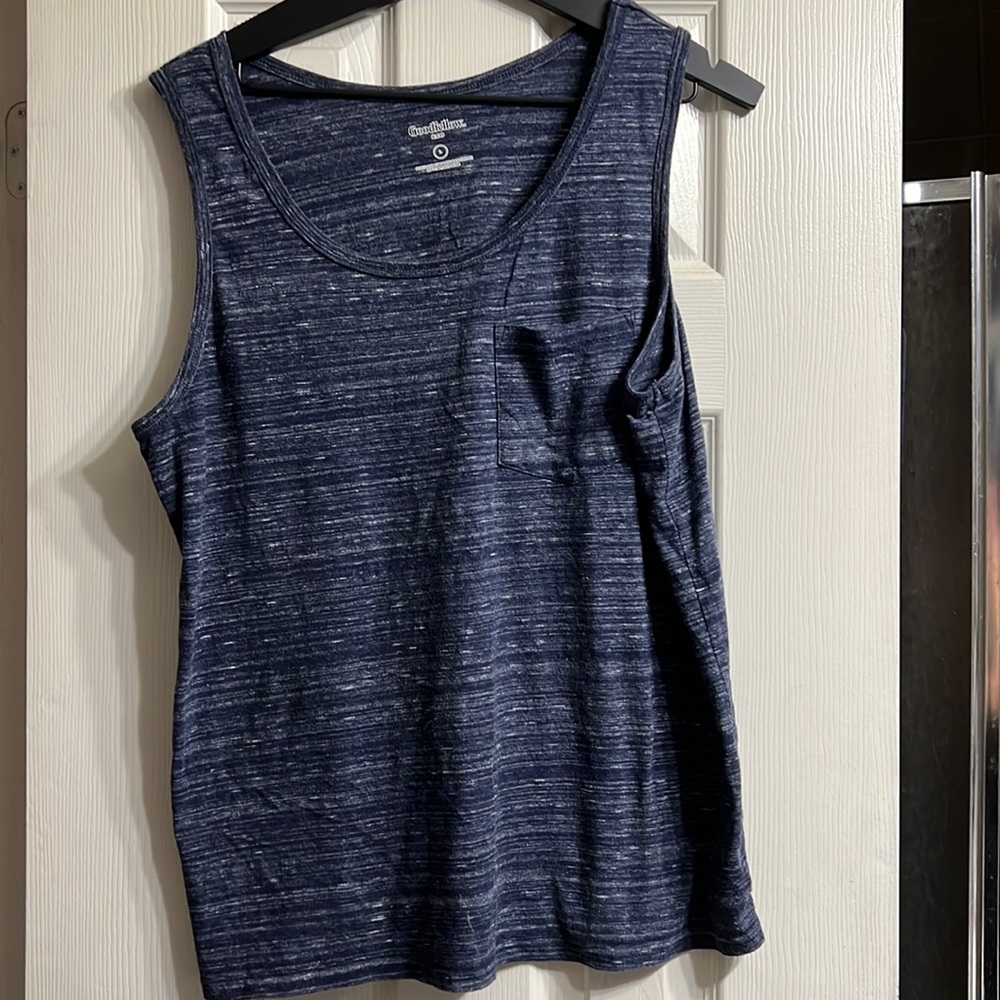 Mens tank size large